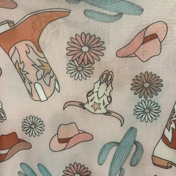 🤠 Top 🤠 - Picture 2 of 3